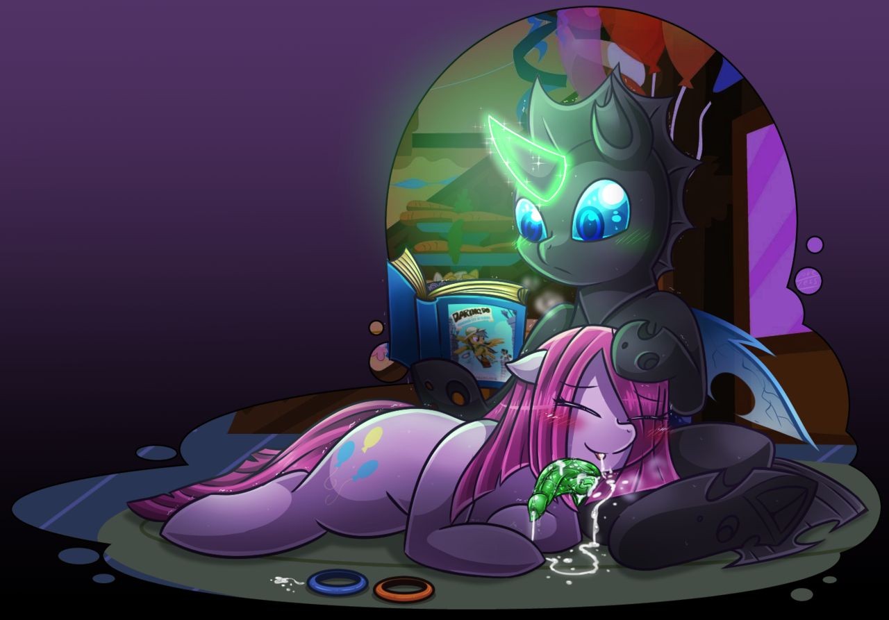 Pinkamena X Changeling porn comic picture 25